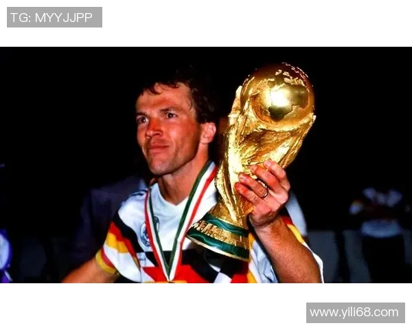 21世纪退役足球球星回顾与影响力分析:从传奇到新生代的交替